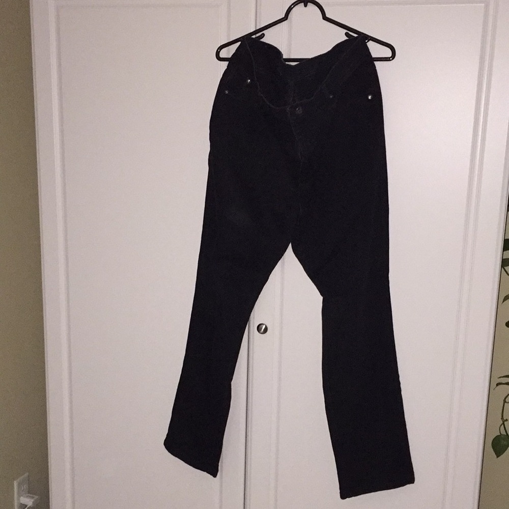- Black jeans